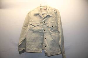 lot 208 image: Levis Size 40 Beige Denim Jacket with Snap Buttons
