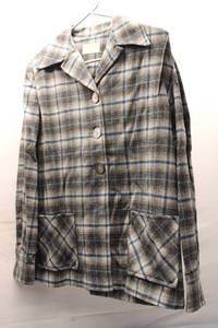 lot 211 image: Plaid Button-Up Jacket with Two Front Pockets