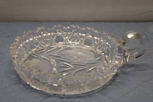 lot 282 image: Vintage Cut Glass Dish with Floral Pattern and Handle