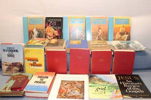 lot 326 image: Collection of 13 Christian Themed Books and Study Guides