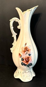 lot 207 image: Lovely Vintage Pitcher