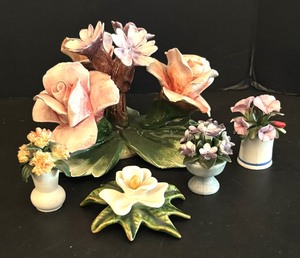 lot 217 image: Five Fine Floral Figurines