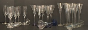 lot 120 image: Gorgeous Three Styles of Champagne and Wine Glasses