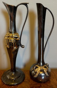 lot 116 image: Vintage Silver Pate Weighted Bud Vases with Bow