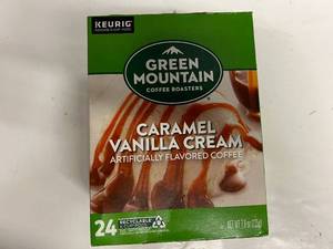 lot 33 image: 24 Green Mountain Caramel Vanilla Cream K-Cups