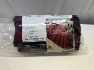 lot 20 image: 9ft Rolling Tree Storage Bag
