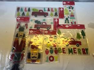 lot 36 image: 20 Window Gel Clings