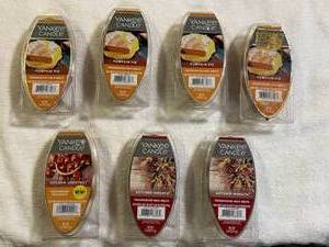 lot 63 image: Yankee Candle Wax Melts