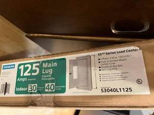 lot 70 image: Siemens 125Amp Main Lug