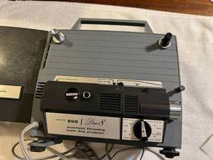lot 71 image: Wards 888 Home Projector