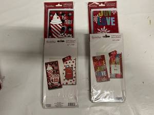 lot 75 image: 4x 6 Gift Card and Money Holders