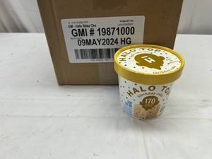 lot 252 image: 12x 1.76oz Halo Top-Birthday Cake
