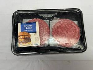 lot 507 image: A. 1.33lbs Brisket Chuck Beef Patties