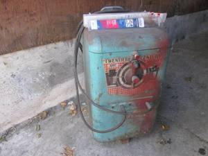 lot 79 image: (UD4) Twentieth Century 250 Amp 240...
