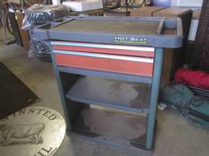 lot 87 image: (CS) 2-Drawer Work BenchTool Cart ...