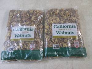lot 137 image: (B-1) 2 Pounds of California Shelle...