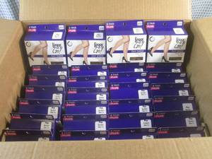 lot 273 image: (BR3) 72 Pair of Leggs To Go Day S...