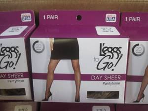 lot 278 image: (BR3) 36 Pair of Leggs To Go Day S...