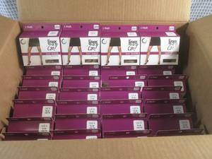 lot 290 image: (BR3) 36 Pair of Leggs To Go Day S...