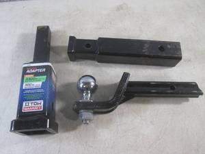 lot 23 image: (BS) Receiver Hitch with 2 Ball an...