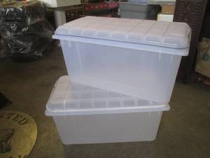 lot 49 image: (BR1) 2 Storage Totes with Lids...