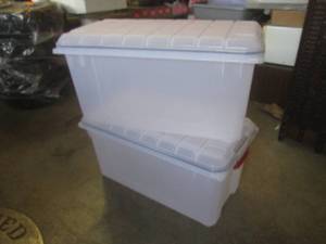 lot 50 image: (BR1) 2 Storage Totes with Lids...