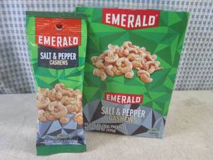 lot 322 image: (B-1) Box with12 Bags of Emerald Sa...