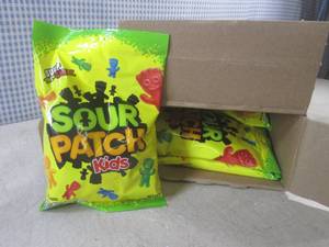 lot 329 image: (C-2) 12 Bags of Sour Patch Kids 8o...