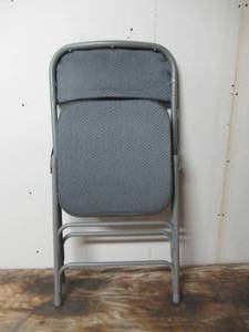 lot 58 image: Flash Furniture Gray FabricGray Frame Standard Folding Chair with Padded Seat (Outdoor)