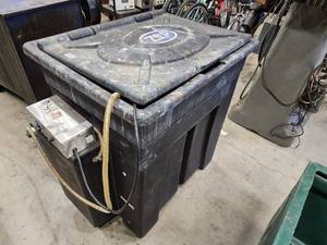 lot 12 image: Parts Washer (#2)