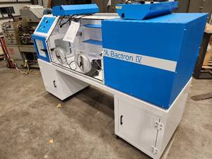 lot 15 image: Bactron IV Isolation Chamber