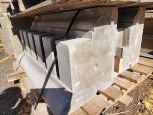 lot 41 image: Architectural Stone (pallet #11)