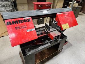 lot 9 image: Amrox Horizontal Metal Band Saw