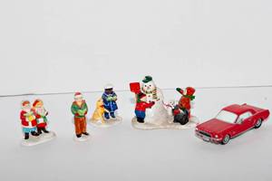lot 280 image: Department 56 1964 12 Ford Mustang, Is That Frosty, and Here We Come Caroling The Original Snow Village Accessories
