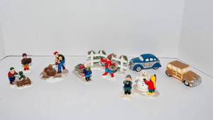 lot 319 image: Department 56 The Original Snow Village Accessories #5