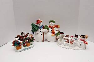lot 347 image: Snowmen Figurines and Original Boxes
