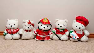 lot 288A image: Santa Bears #1