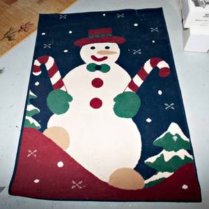 lot 367 image: Snowman Rug