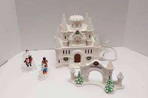 lot 368 image: Department 56 Snow Carnival Ice Palace The Original Snow Village