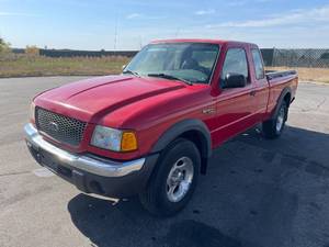 2002 Ford Ranger XLT - 2 OWNERS - 4X4
