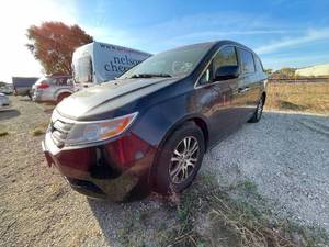 2011 Honda Odyssey EX - 1 OWNER