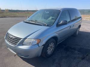 2006 Chrysler Town AND Country