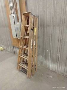 lot 2 image: (2) Keller 6 Wooden Stepladders