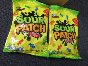lot 28 image: 12- 8 oz Sour Patch Kids...