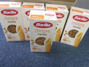 lot 76 image: 5- 8.8 oz Barilla Chickpea Penne Pa...