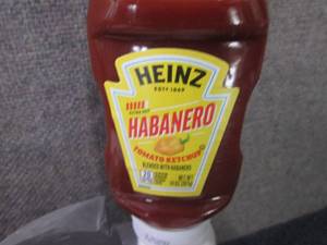 lot 121 image: 6- 14 oz Heinz Habanero Tomato Ketc...