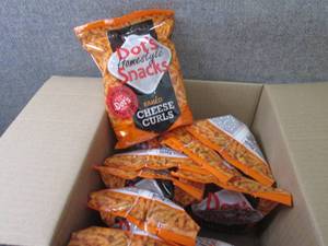 lot 131 image: 10 -3.5 oz Dots Homestyle Baked Cr...