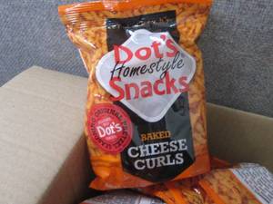 lot 132 image: 10 -3.5 oz Dots Homestyle Baked Cr...