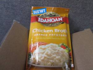 lot 146 image: 12- 4 oz Idahoan Chicken Broth Mash...
