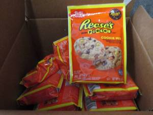 lot 165 image: 12- 11.9 oz Betty Crocker Reeses P...